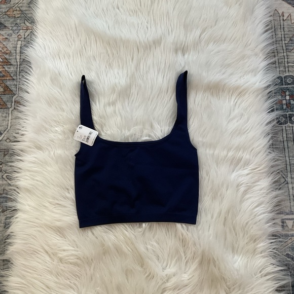 Free People Scoop Neck Crop - Picture 4 of 5